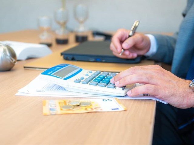 Reclamaciones colectivas vs. reclamaciones individuales: ¿cuál es mejor?